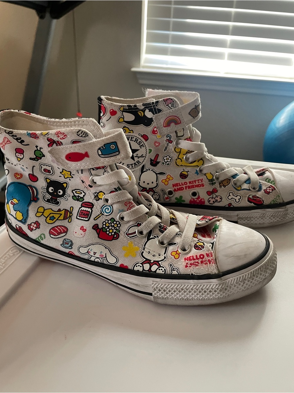 Hello Kitty White Multicolor Graphic Kids High-Top All Star Converse